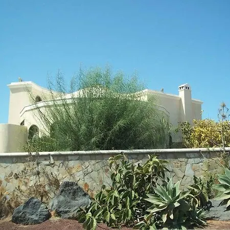 Alixi Villa *